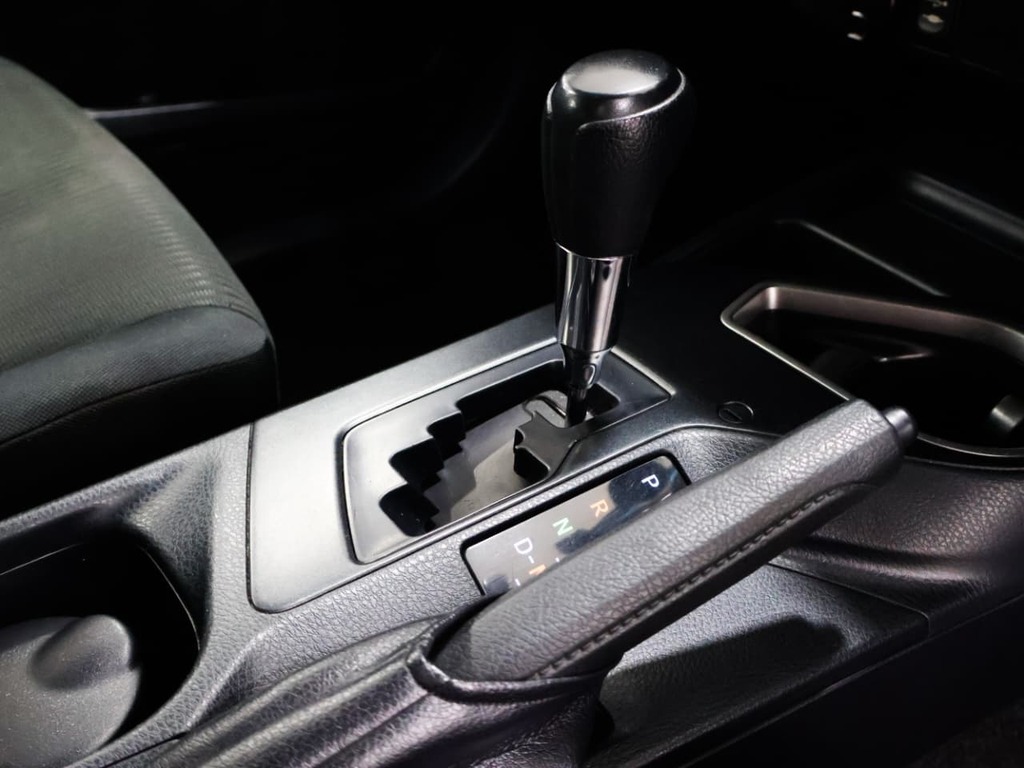 2016 Toyota RAV4 2.0 GX A/T view 9