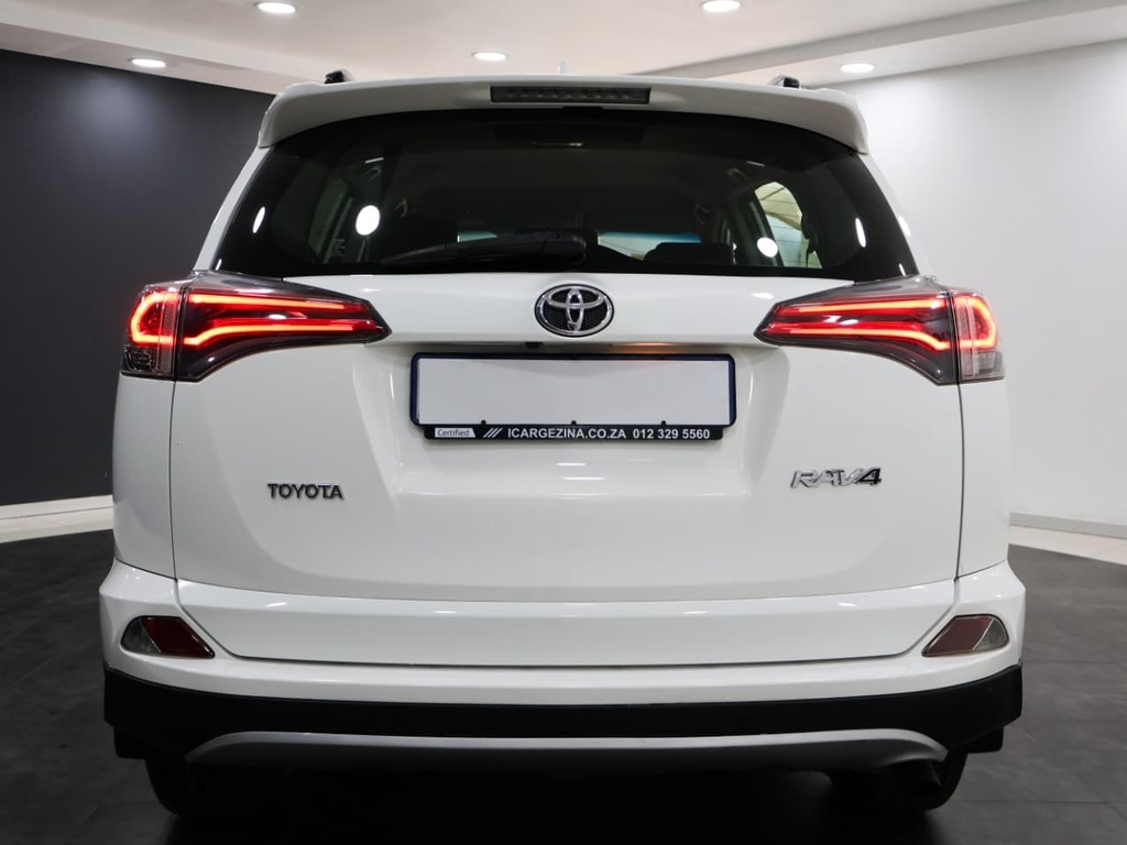 2016 Toyota RAV4 2.0 GX A/T view 2