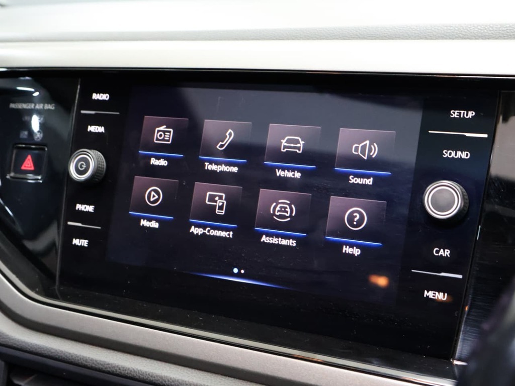2021 Volkswagen Polo 1.0 TSI Comfortline view 9