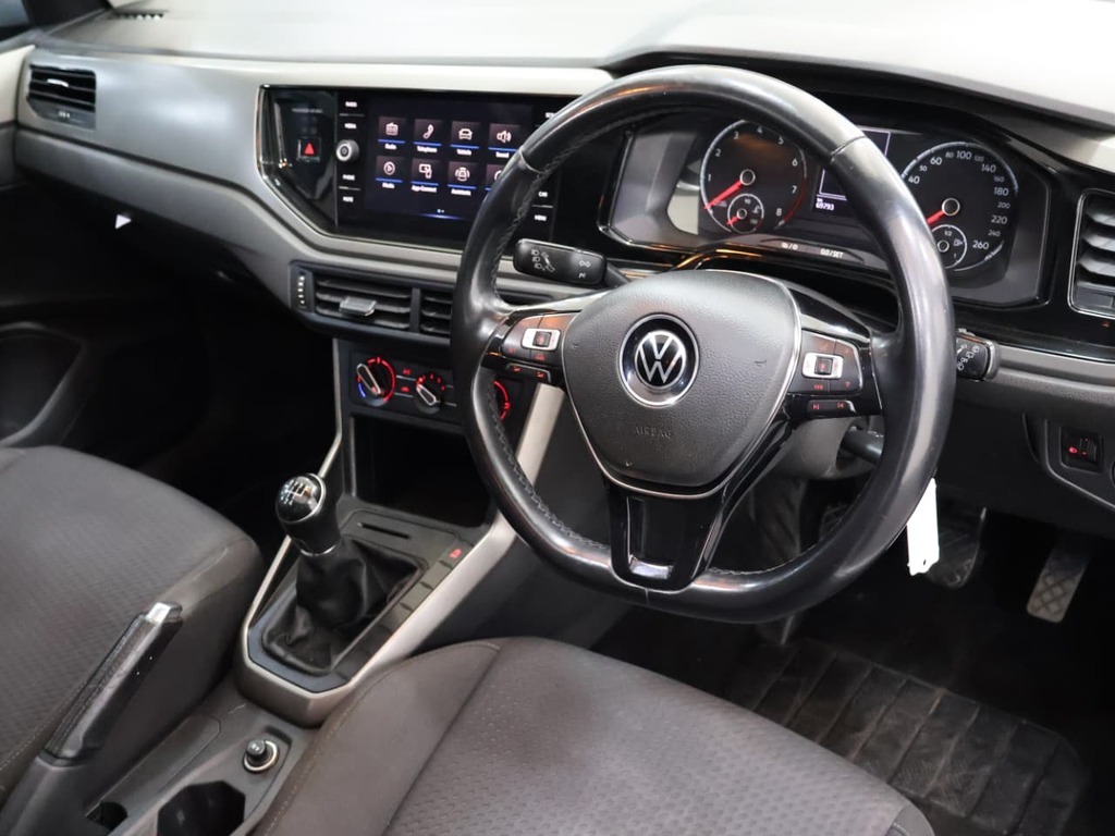 2021 Volkswagen Polo 1.0 TSI Comfortline view 6