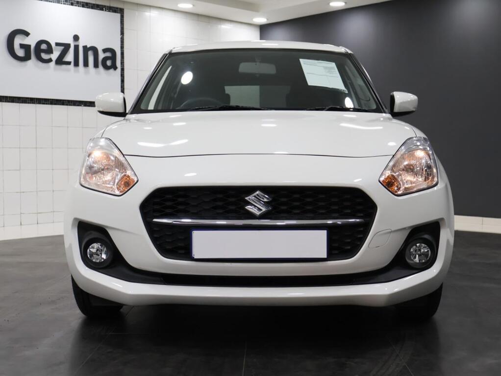 2021 Suzuki Swift 1.2 GL view 4